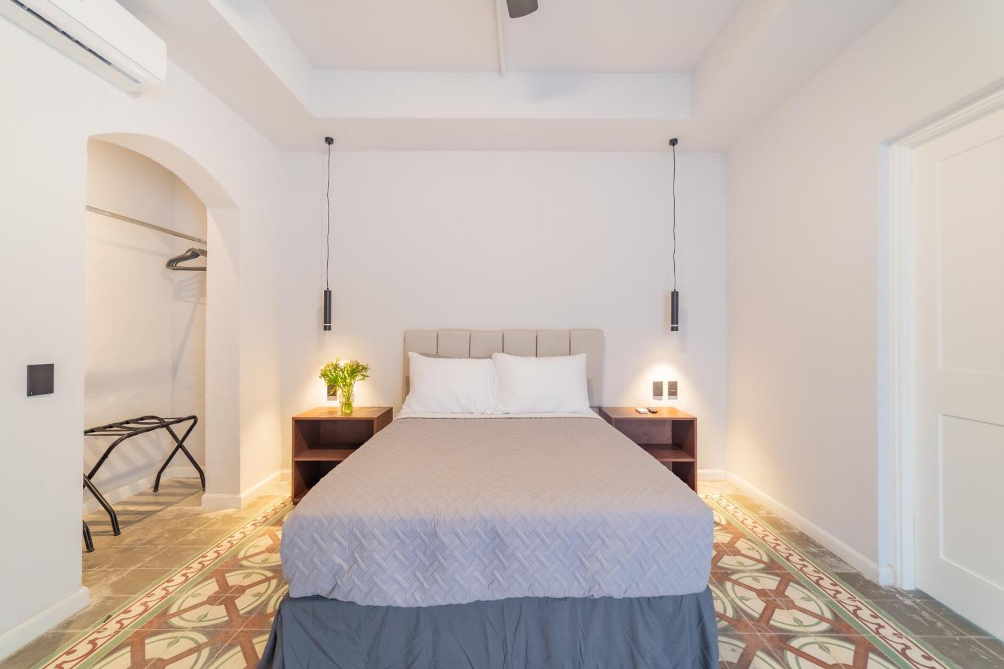 Casa Velasco 3*